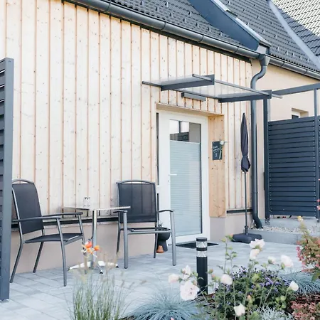 Blumenwiese - Mitten Im Thermenland 5*