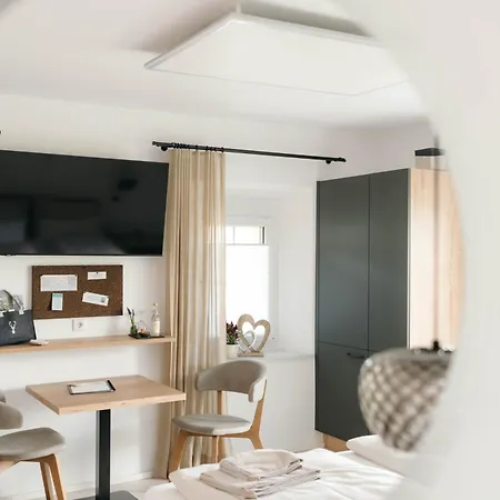 Blumenwiese - Mitten Im Thermenland Konukevi Burgau