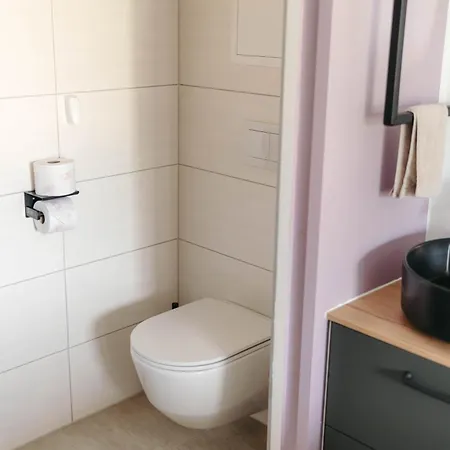 Blumenwiese - Mitten Im Thermenland Konukevi