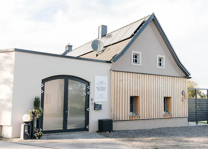 Blumenwiese - Mitten Im Thermenland Burgau