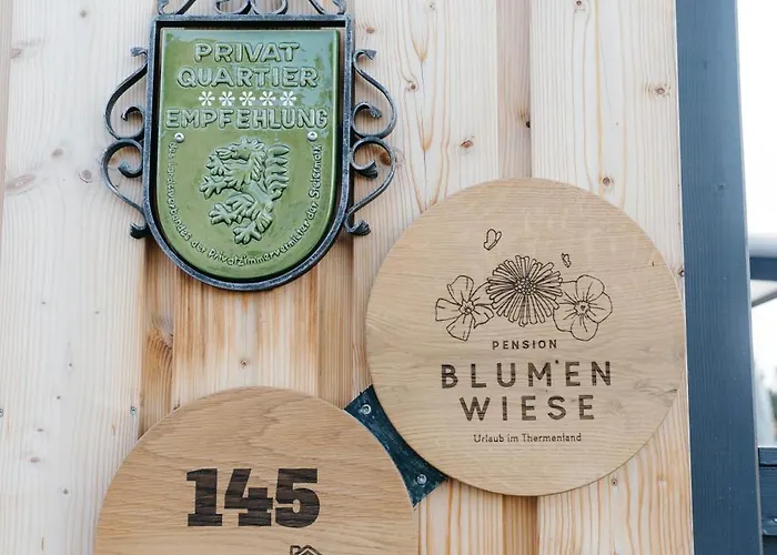 Blumenwiese - Mitten Im Thermenland بيت ضيافة 5*